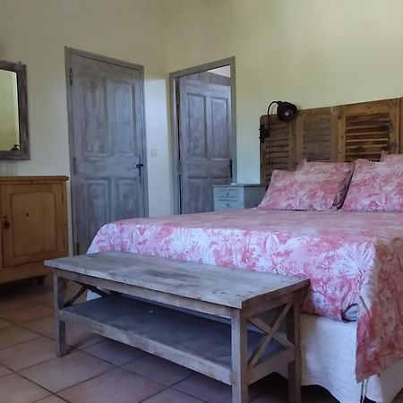 Chambre Pour 2 Personnes Avec Salle De Bain Privee Tourves Екстер'єр фото